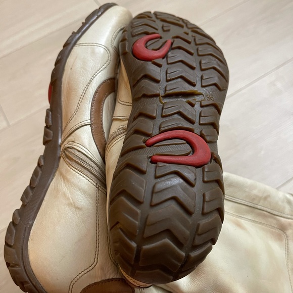 Off white/beige Klub Nico boots size 7. - Picture 6 of 7